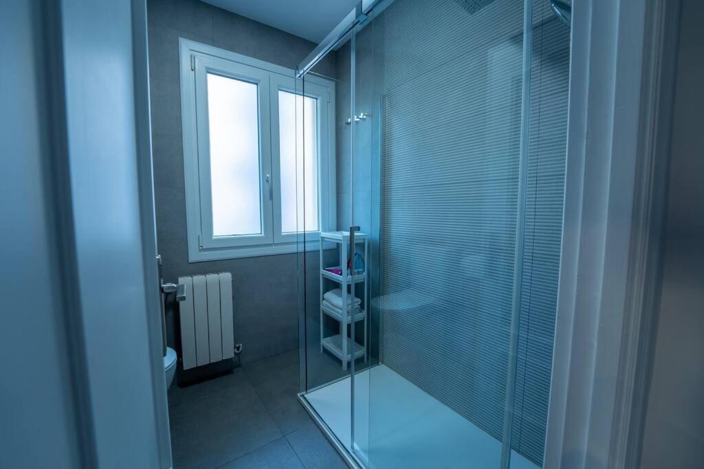 Valdecilla Center Apartment 산탄데르 외부 사진