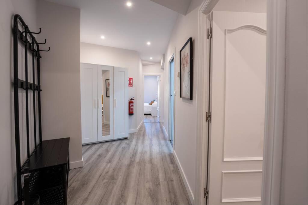 Valdecilla Center Apartment 산탄데르 외부 사진
